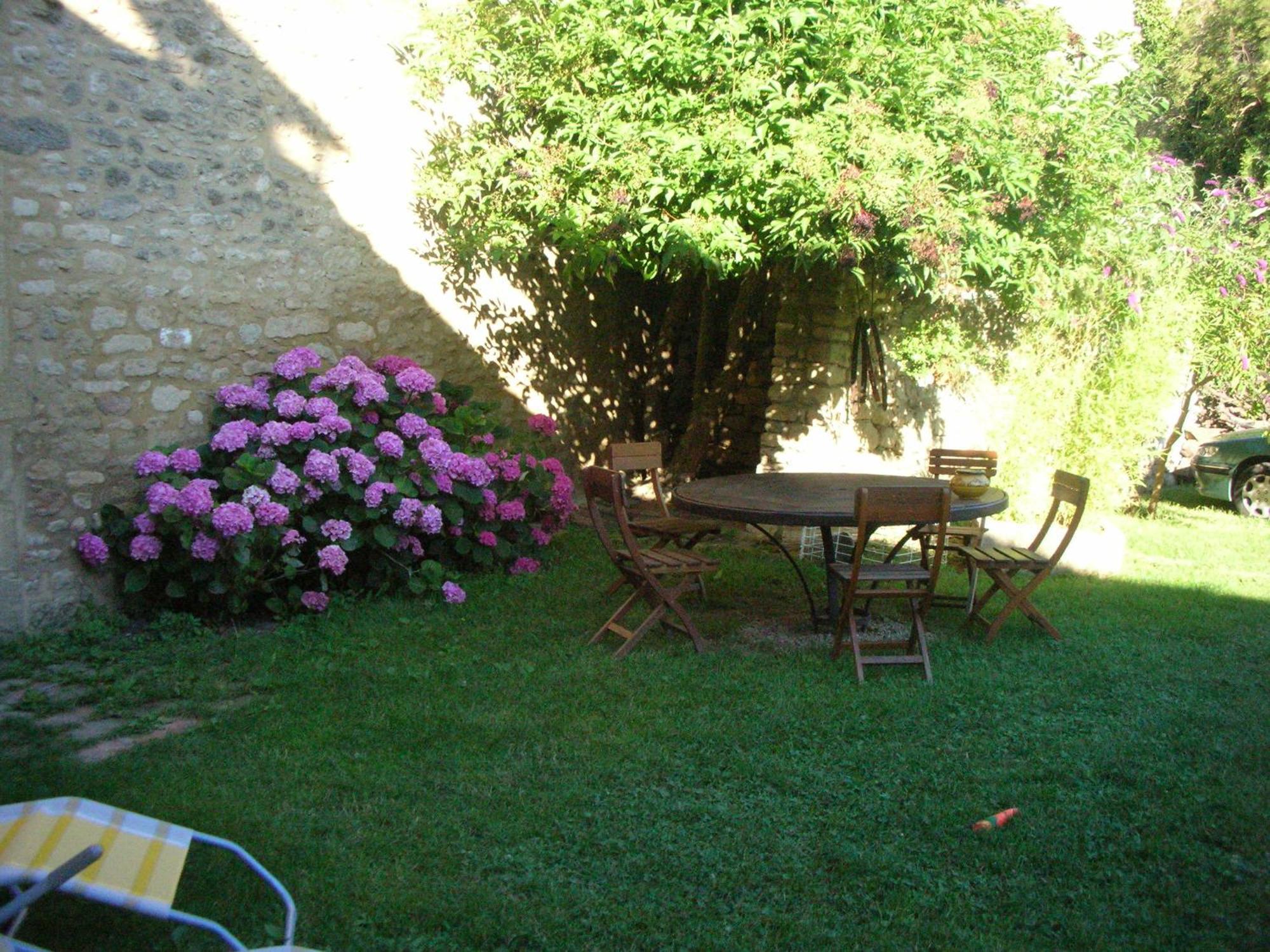 Bed and Breakfast La Migrane Villevieille Exterior foto