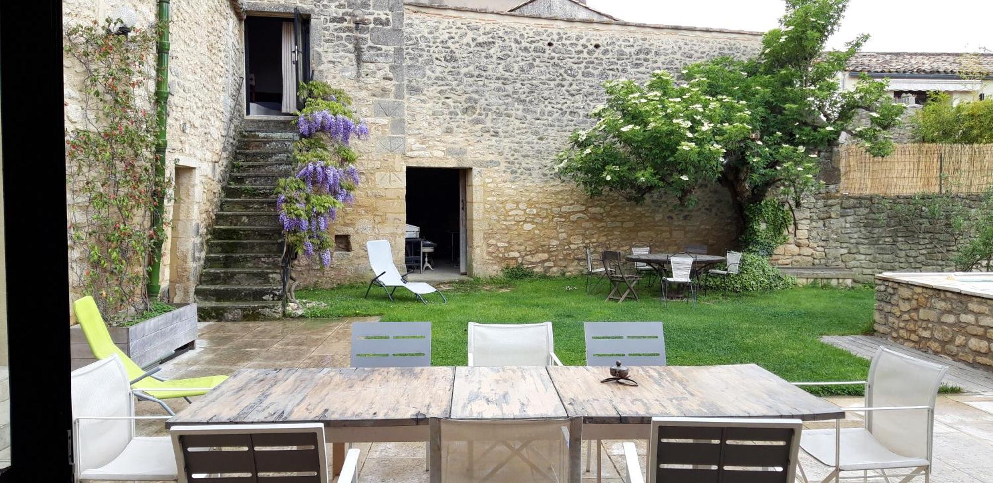 Bed and Breakfast La Migrane Villevieille Exterior foto