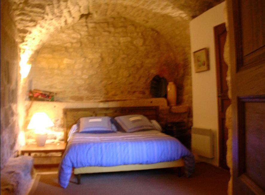 Bed and Breakfast La Migrane Villevieille Zimmer foto