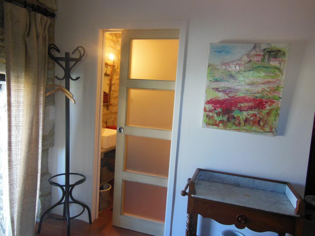 Bed and Breakfast La Migrane Villevieille Exterior foto